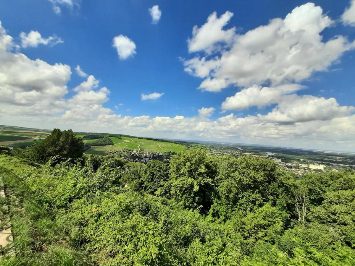 Notrevillage La Salamandre Neret Exteriér fotografie